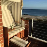 Meeresblick  Fräulein Krabbe  Haus 3 We 40 * Hohwacht